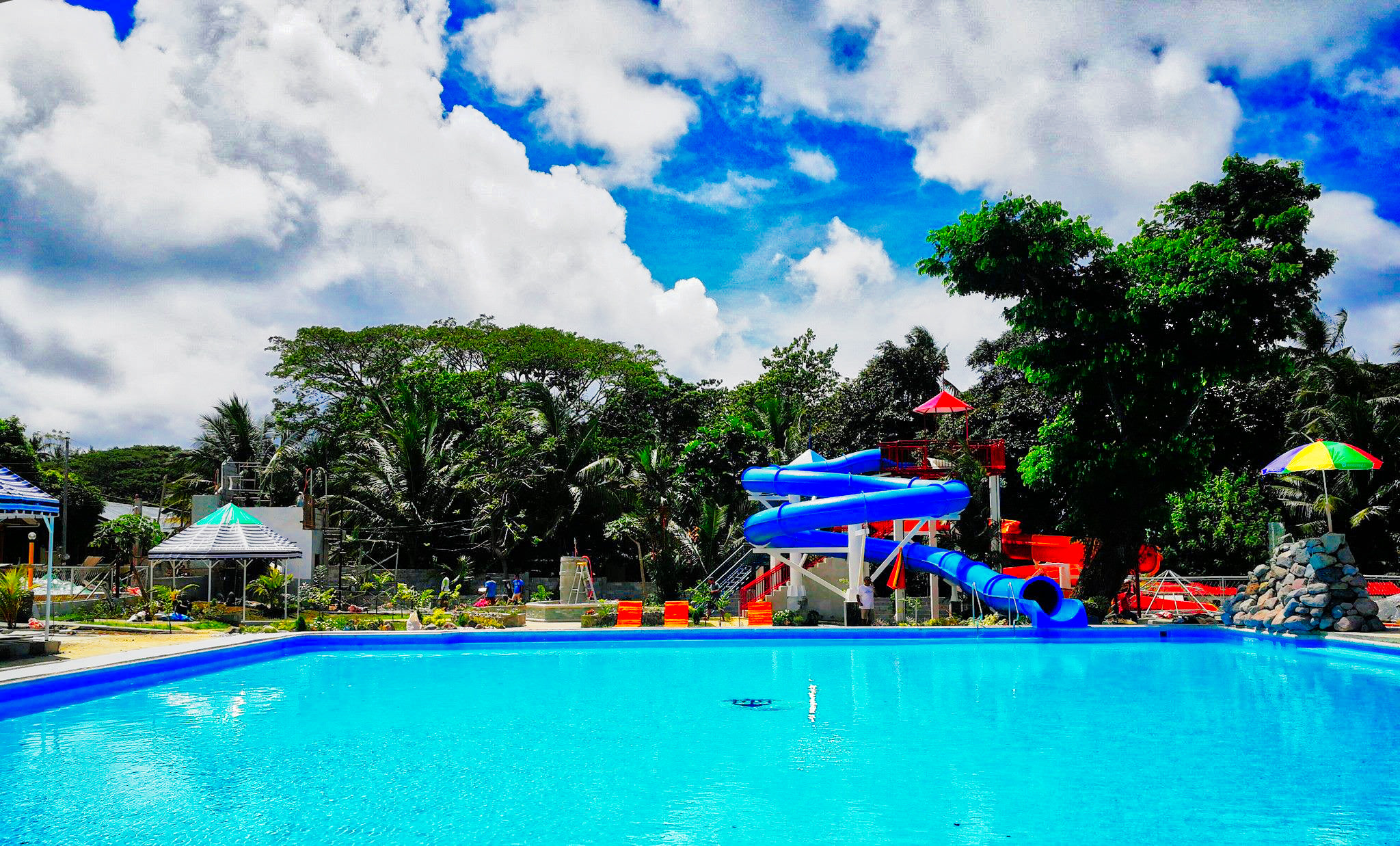 Photo courtesy of Villa Paraiso Resort & Apartelle.
