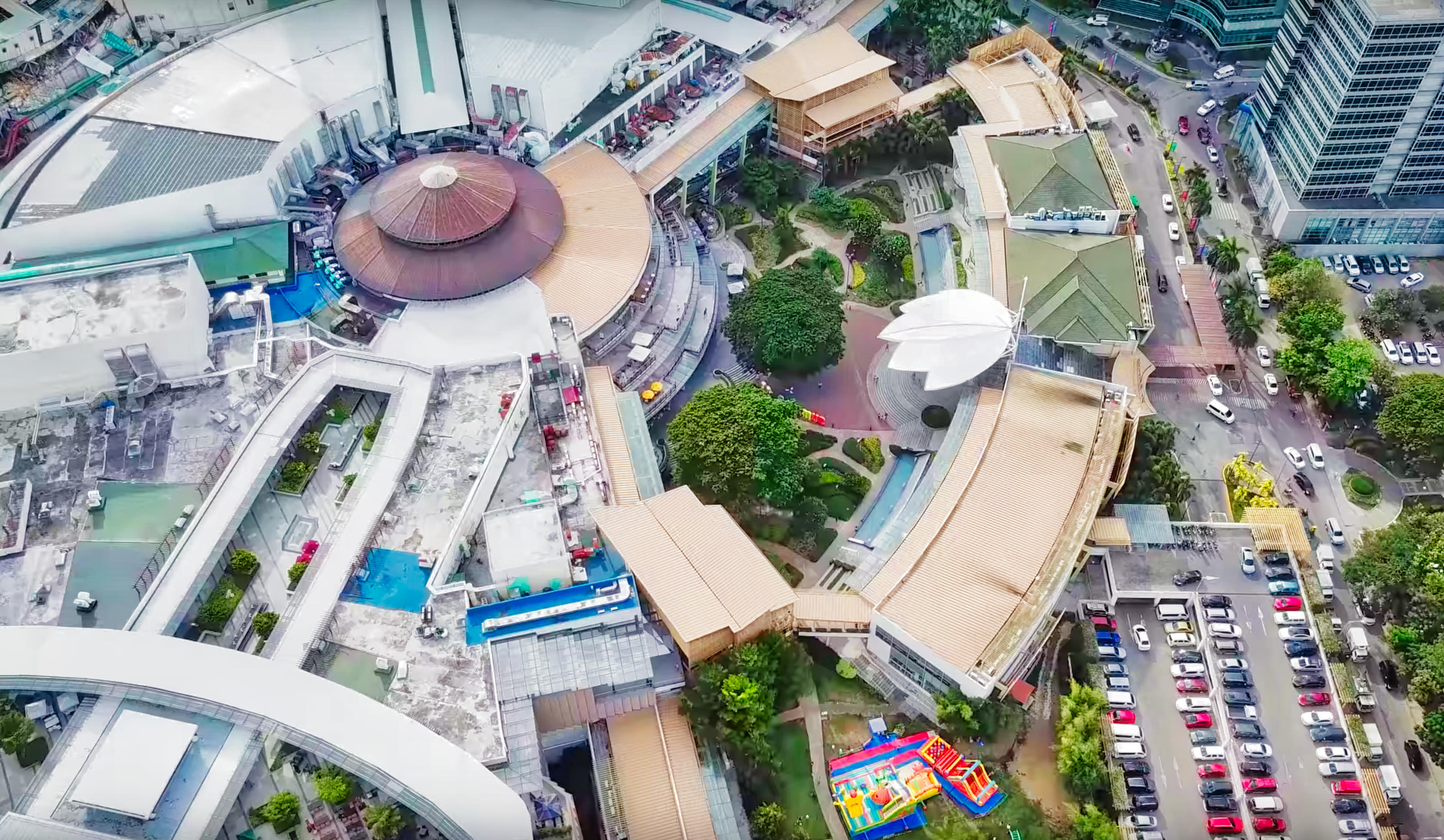 video-ayala-center-cebu-aerial-view