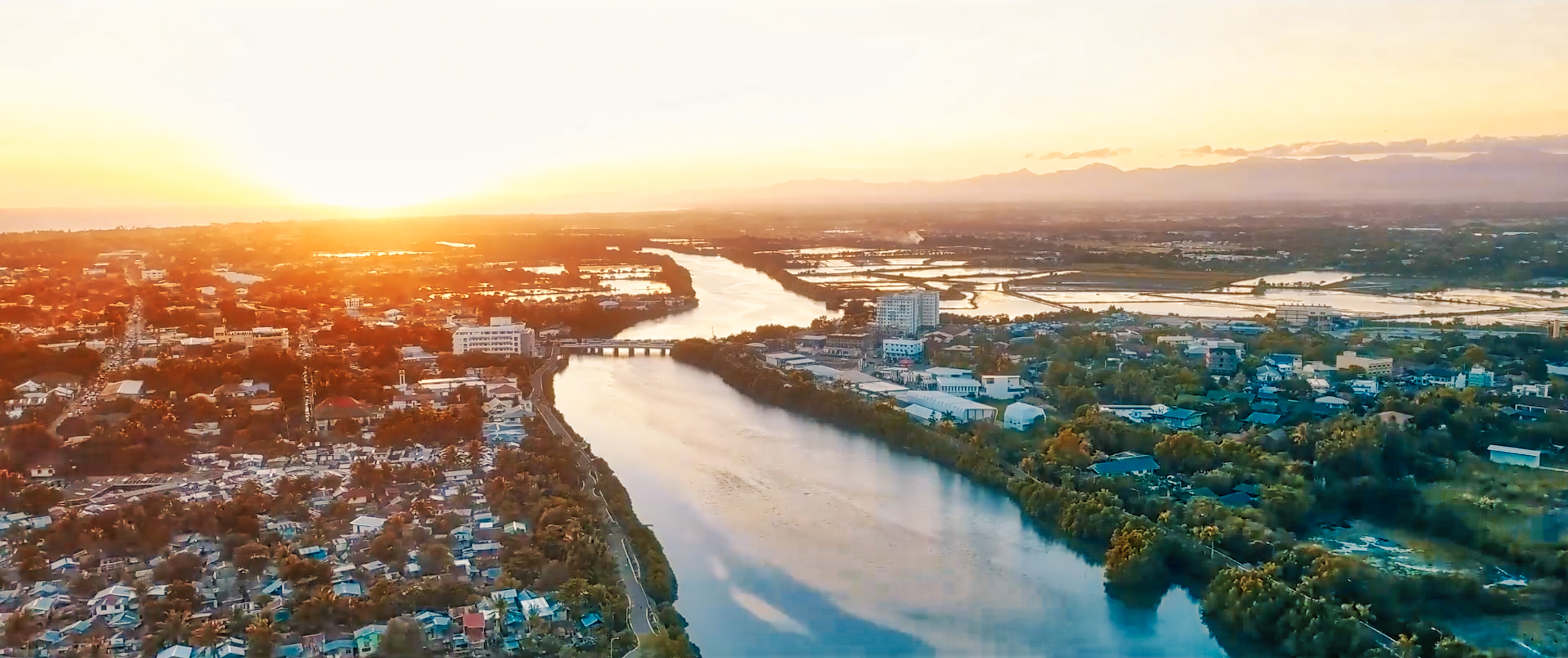 VIDEO Iloilo River Esplanade Aerial View