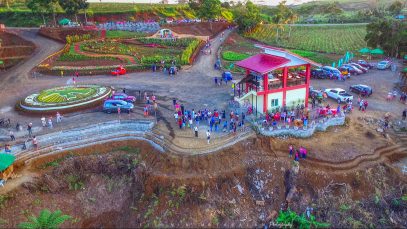 Spectacular Claveria View Deck Project LUPAD 5