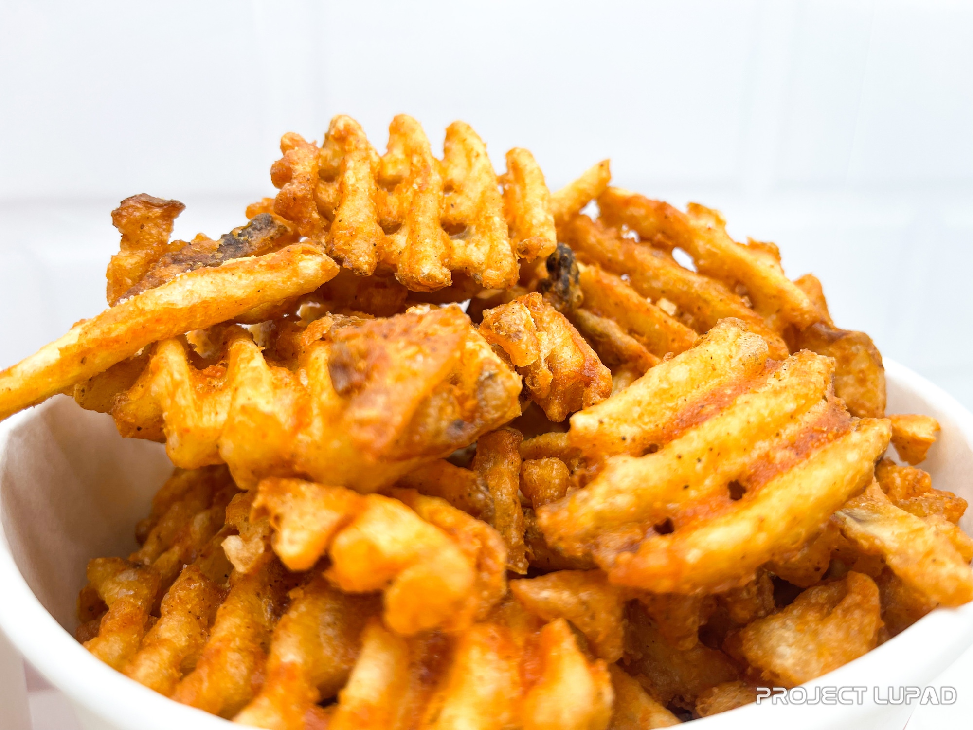 Jollibee Crisscut Fries is Back in Bucket and Solo, Comes with Two Dips