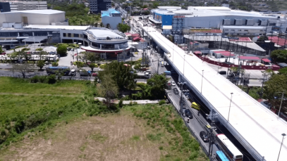 7EE043F8-88F9-4FBA-A860-91B691F36D4B