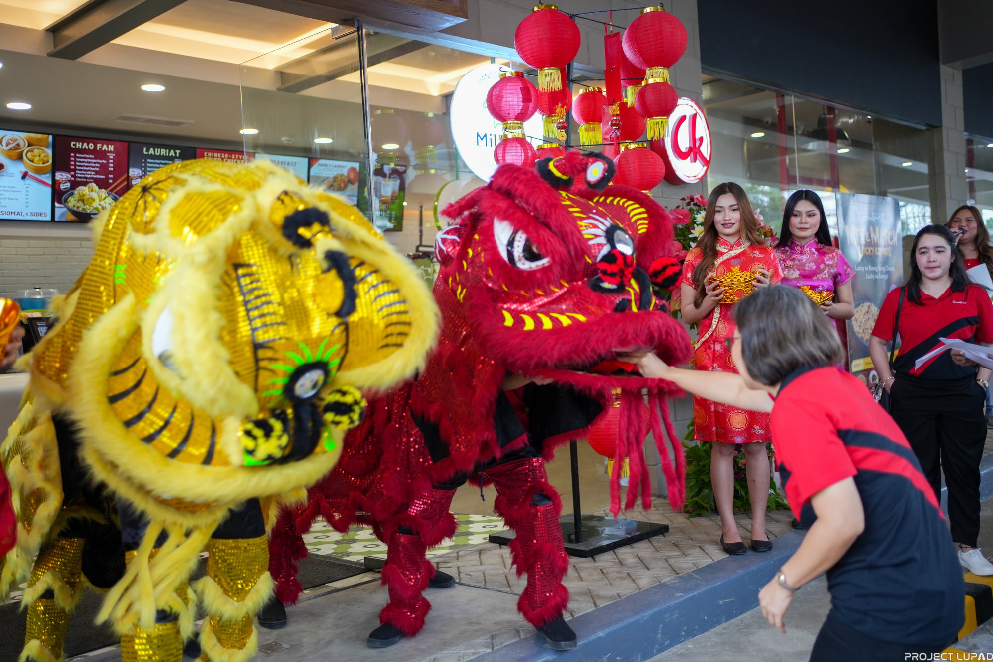 A lion dance at the Chowking Gusa reopening