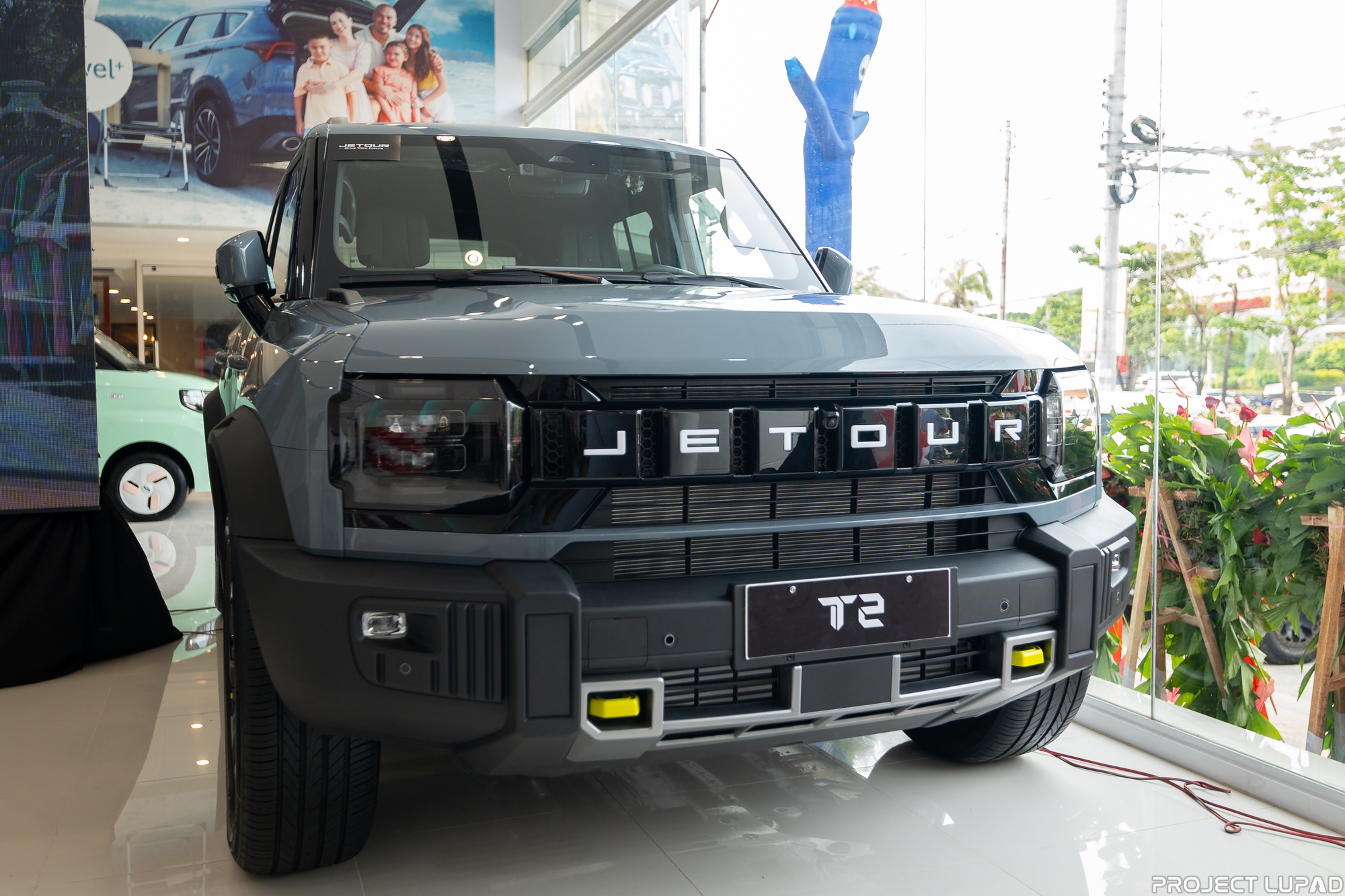 A Jetour SUV at the grand opening