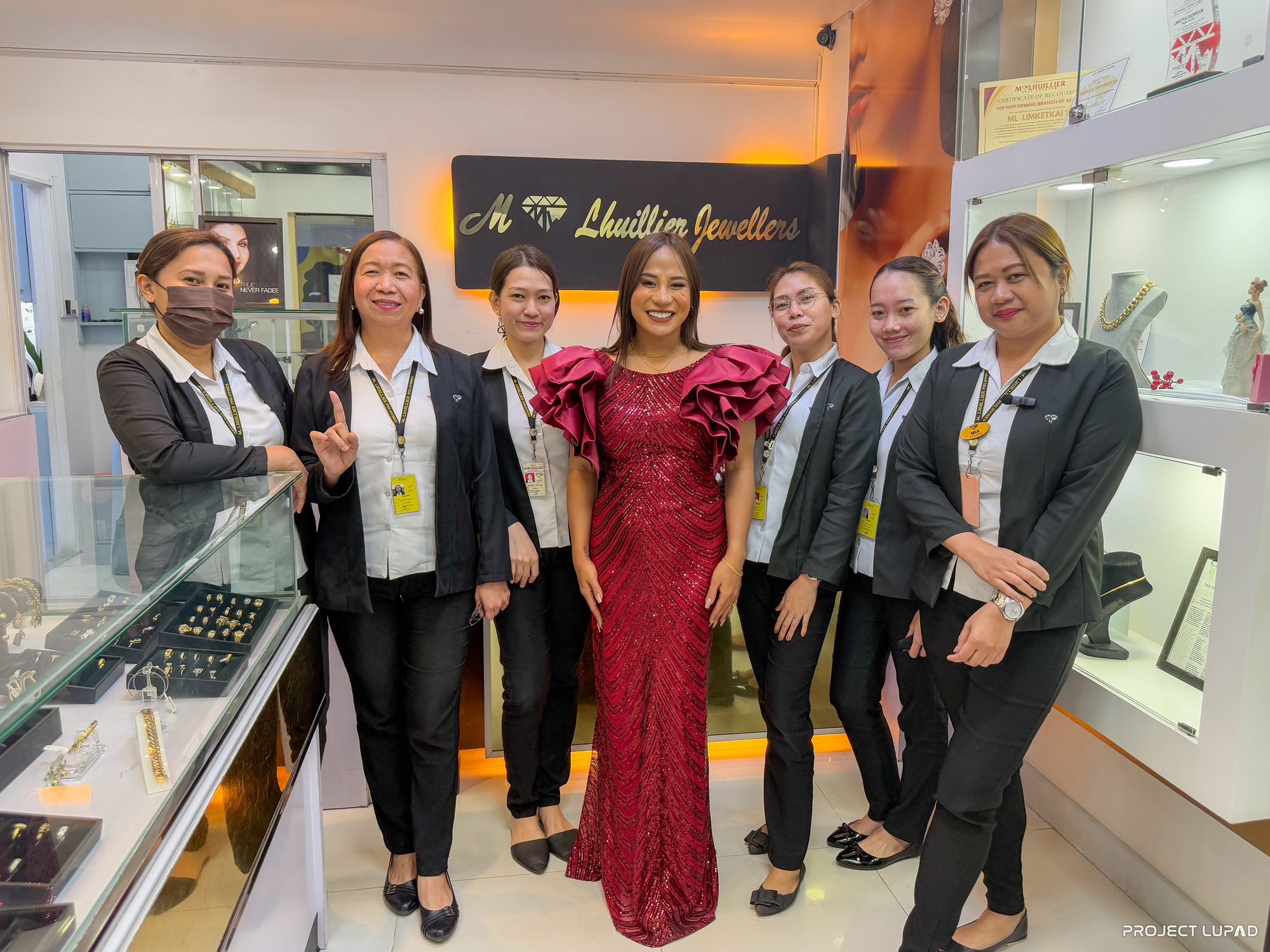 The M Lhuillier Jewellers team at the Lab-grown Diamonds launch, shot for this M Lhuillier case study by Project LUPAD