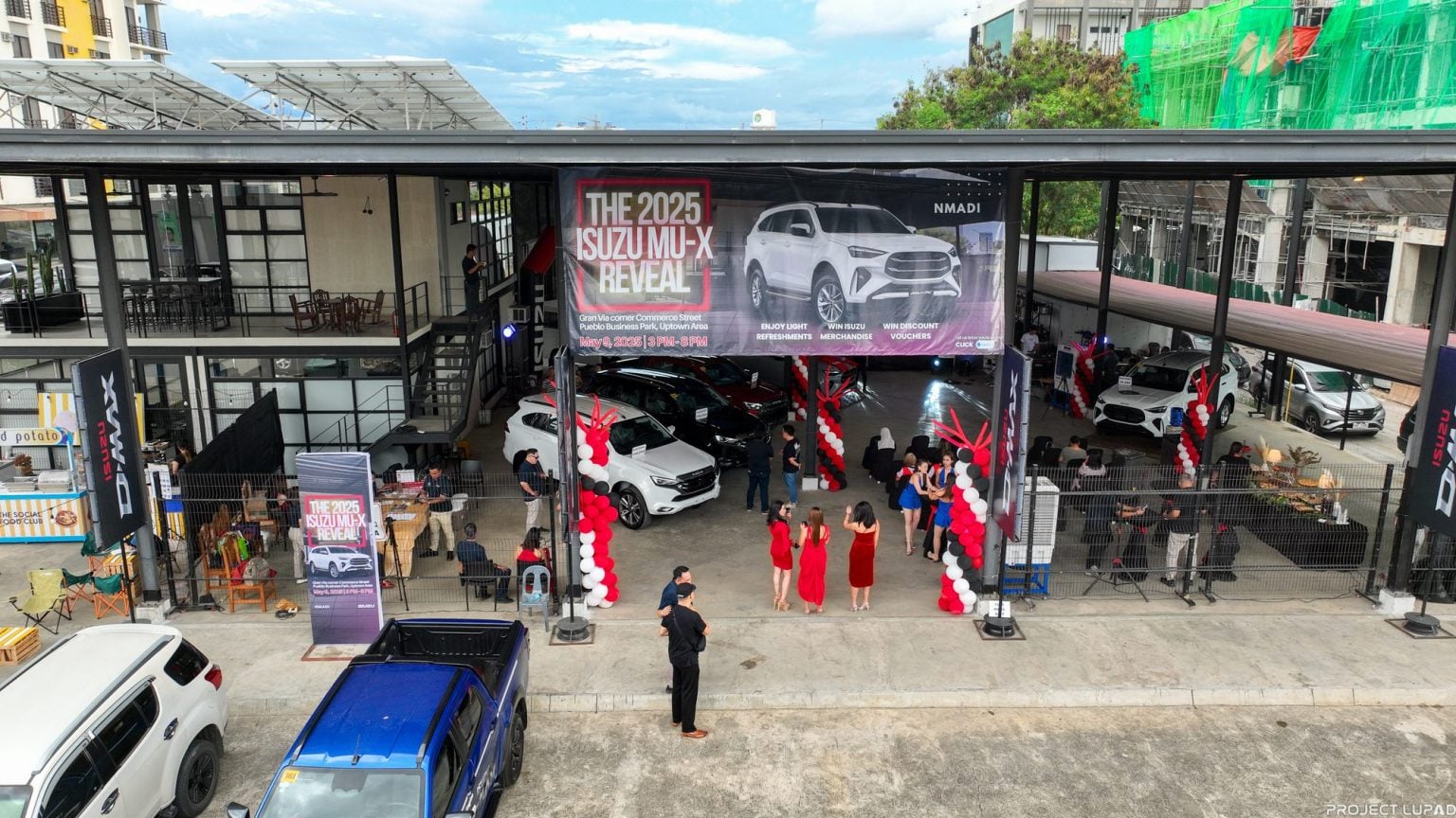 Guests at the 2025 Isuzu mu-X reveal in Cagayan de Oro