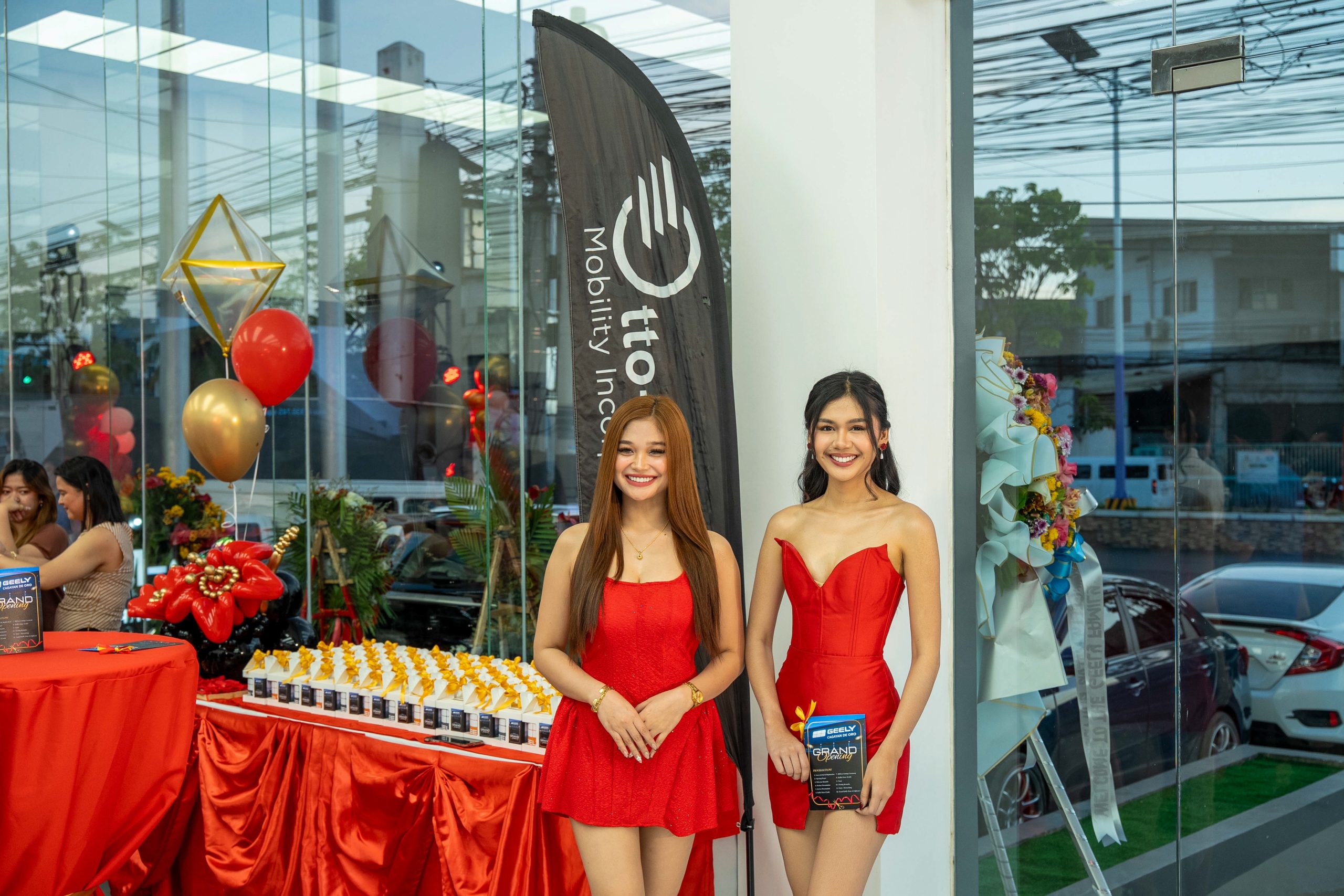 Models at the Geely Cagayan de Oro opening