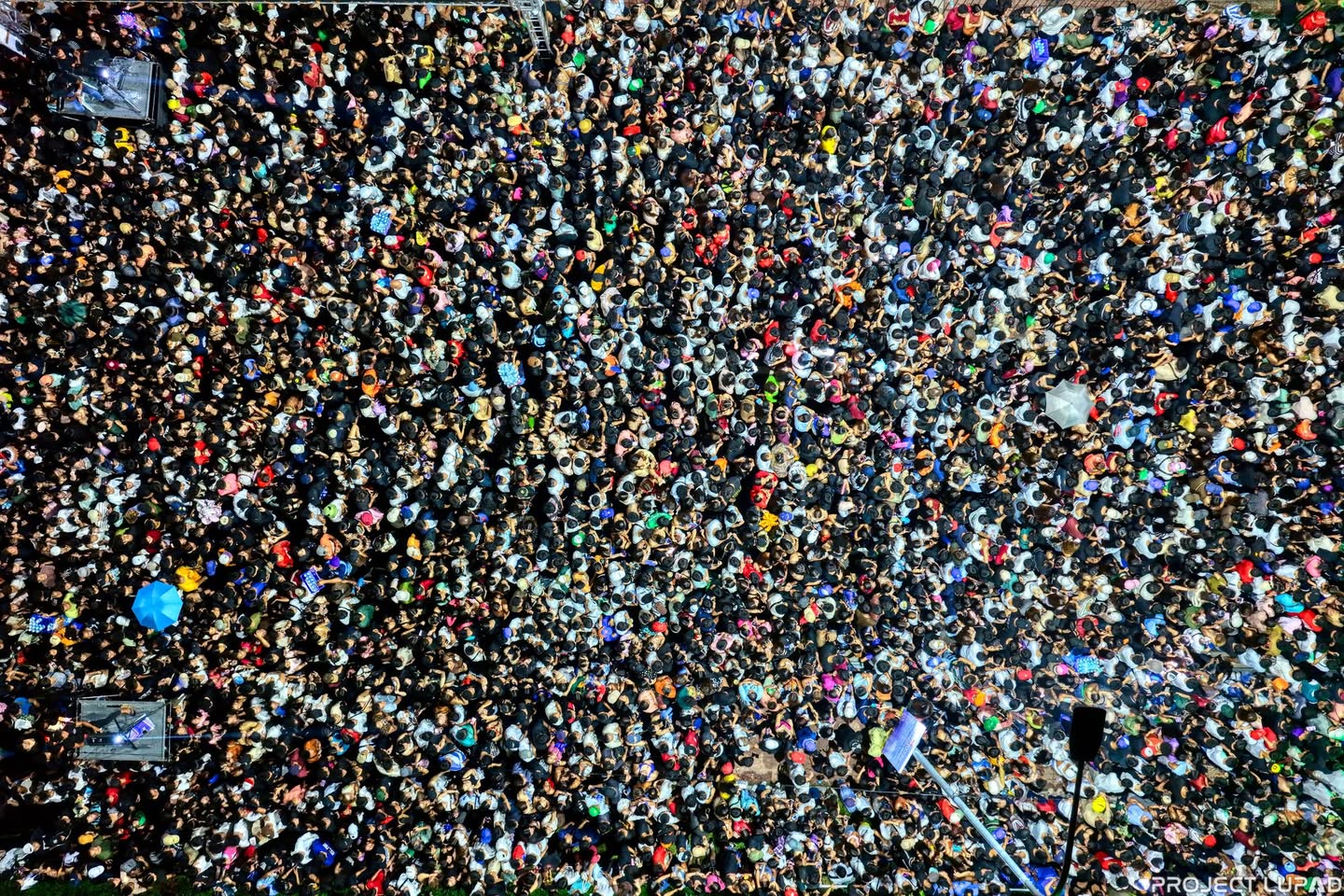 Aerial view of the crowd at the JBL PartyBox Fest Truck